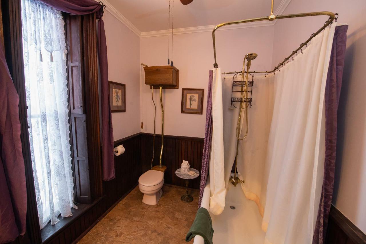 Spencer House Bed & Breakfast Erie Bagian luar foto