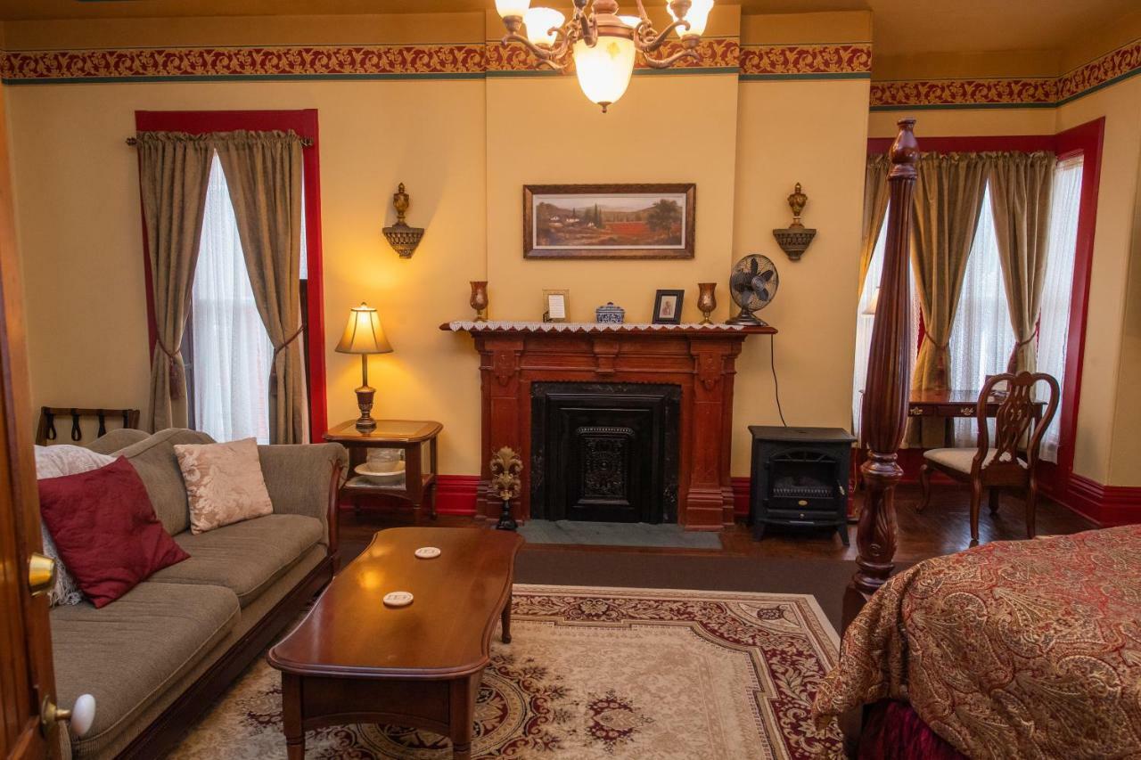 Spencer House Bed & Breakfast Erie Bagian luar foto