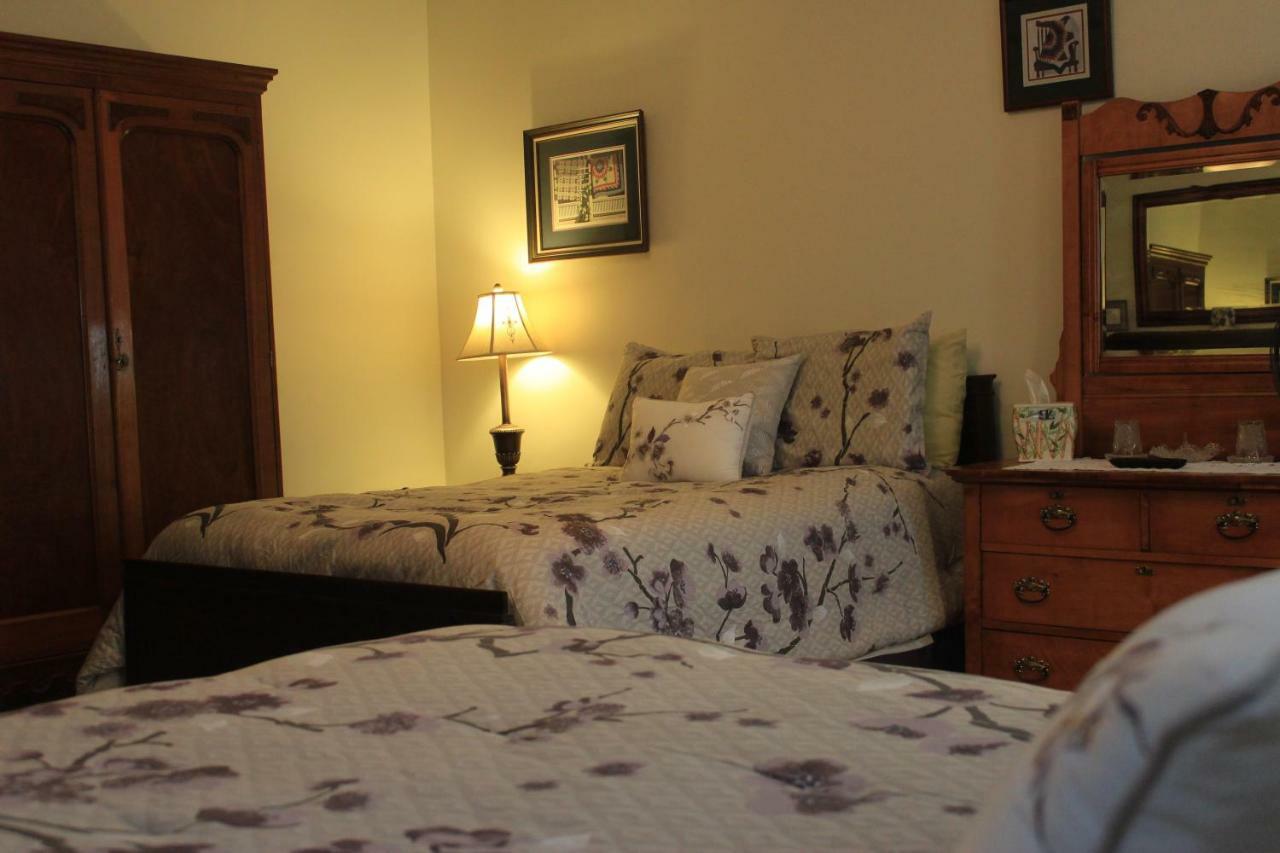 Spencer House Bed & Breakfast Erie Bagian luar foto